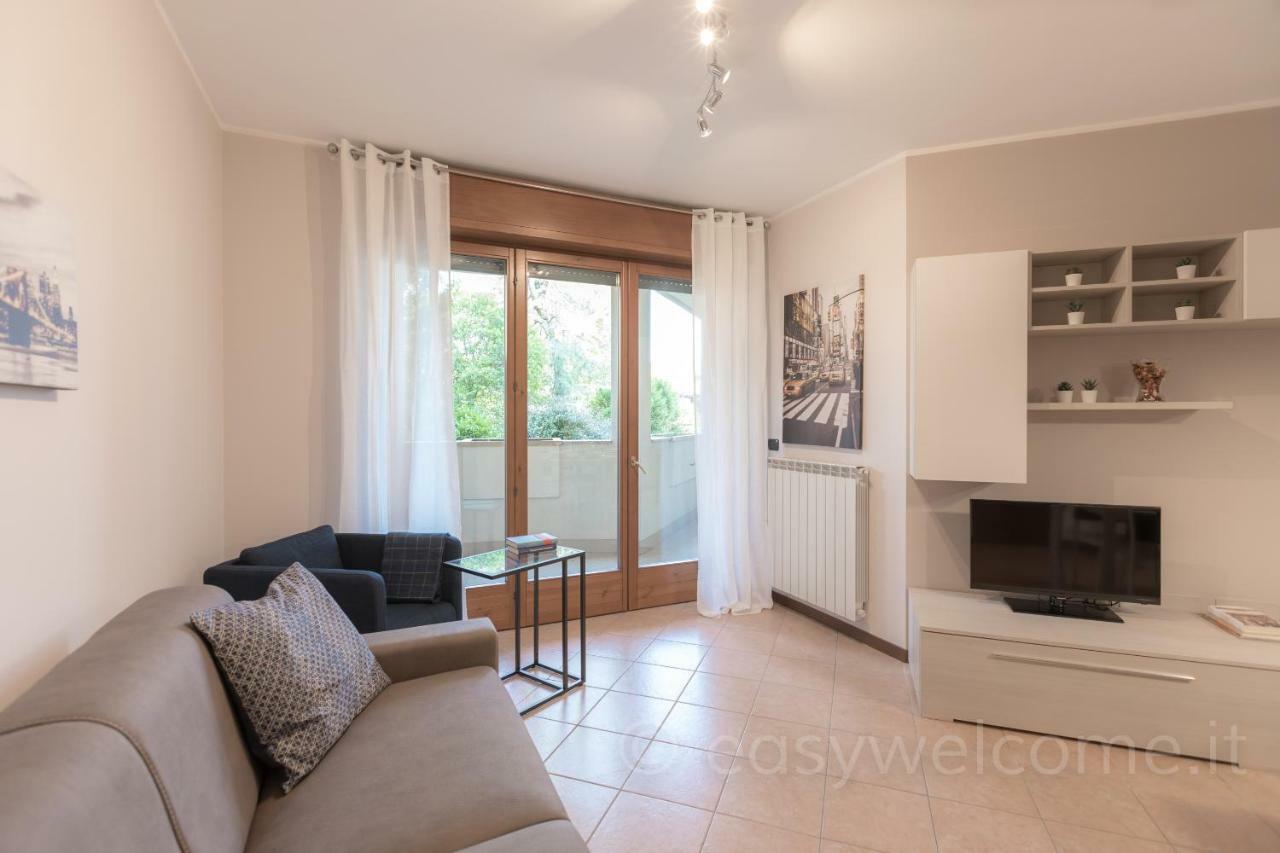 Easy Welcome Casa Rosada Apartment Nova Milanese Ngoại thất bức ảnh