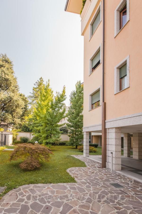 Easy Welcome Casa Rosada Apartment Nova Milanese Ngoại thất bức ảnh